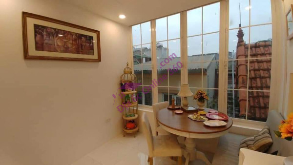 Bán nhà 97m2 phố Hồng Tiến, Long Biên Gara Ô tô tránh 10 phòng Thang máy