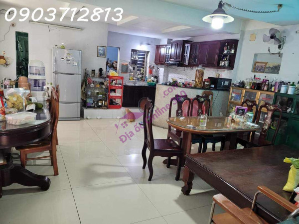 Thoại Ngọc Hầu- Phú Thạnh Tân Phú
73m2 ( 4x 18) HẺM 8M, 5 Tầng khu Vip
