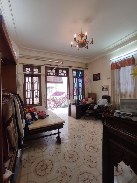 CHÍNH CHỦ BÁN NHÀ 5 TẦNG LẠC LONG QUÂN, CẦU GIẤY DT 91M2