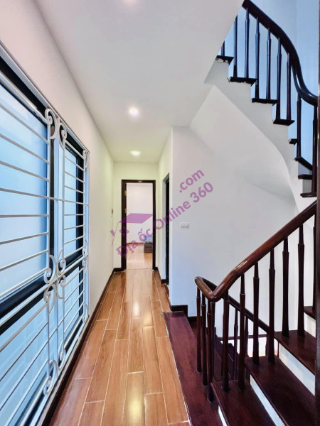 CHÍNH CHỦ BÁN NHÀ 5 TẦNG LẠC LONG QUÂN, CẦU GIẤY DT 91M2