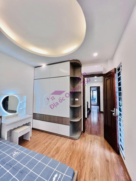 CHÍNH CHỦ BÁN NHÀ 5 TẦNG LẠC LONG QUÂN, CẦU GIẤY DT 91M2