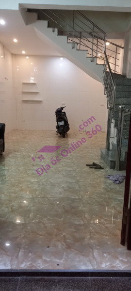 Hiện gia đình cần tiền để giải quyết công việc nên chủ muốn sang lại hồ