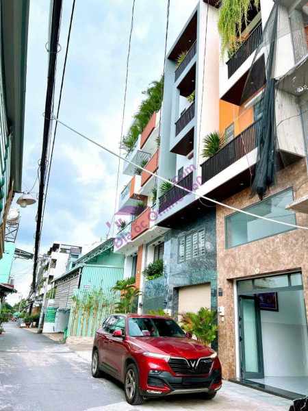 NHÀ BÁN SIÊU PHẨM ĐẸP. ĐƯƠNG NGUYỄN VĂN CHIÊU GÒ VẤP - XE HƠI NGỦ TRONG