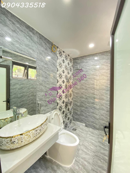 BÁN NHÀ THỊNH QUANG, ĐỐNG ĐA, 6 TÂNG, THANG MÁY, NHÀ ĐẸP, Ở NGAY CHỈ 5.9