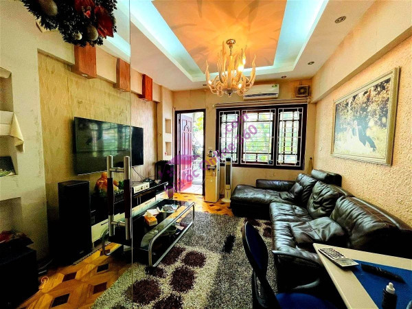 NHÀ TRUNG TÂM QUẬN LONG BIÊN - 60M2x5T - GARA Ô TÔ 7 CHỖ- Ở SƯỚNG.