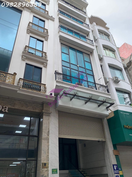 Ô TÔ TRÁNH PHỐ MINH KHAI. KINH DOANH, Ở VIP, GIÁ CHỈ 8.6 TỶ.