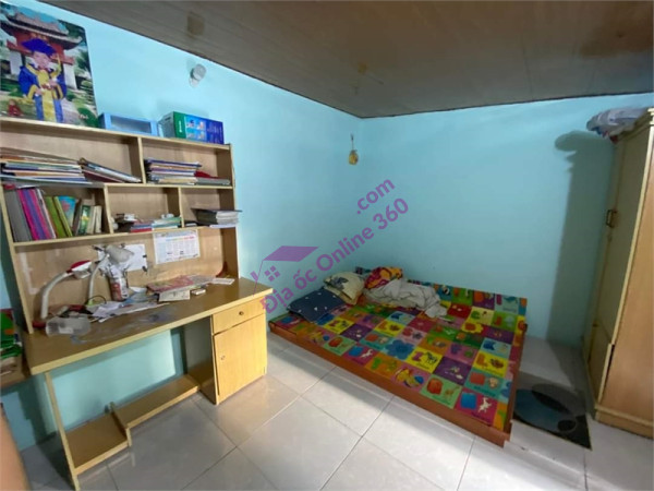 LÔ GÓC, OTO TRÁNH, KHU VỰC ĐẲNG CẤP. TẠI ĐỘNG HỘI DT 96M, KHU VỰC NHIỀU