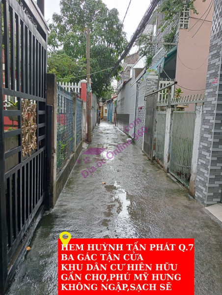 Nhà đẹp - hẻm đẹp thông thoáng – sổ hồng 3 tầng – nhỉnh 5ty – Q7