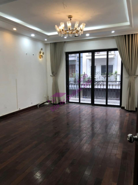 NHÀ ĐẸP TRUNG TÂM HÀ ĐÔNG - NHỈNH 4 TỶ - 4T 40M - OTO, PHÂN LÔ