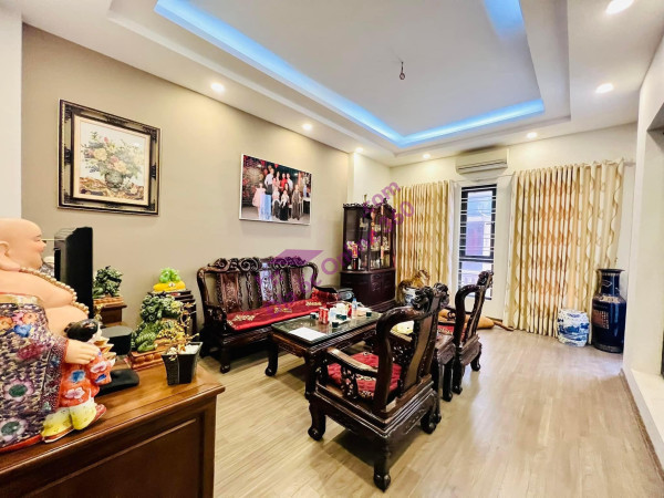 NHÀ ĐẸP TRUNG TÂM HÀ ĐÔNG - NHỈNH 4 TỶ - 4T 40M - OTO, PHÂN LÔ