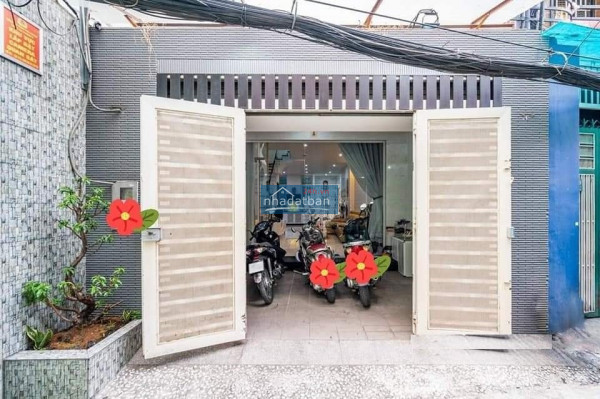 Bán gấp nhà (Hồ Biểu Chánh, Phường 11, Phú Nhuận)