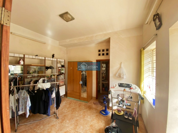 Bán gấp nhà (Hồ Biểu Chánh, Phường 11, Phú Nhuận)