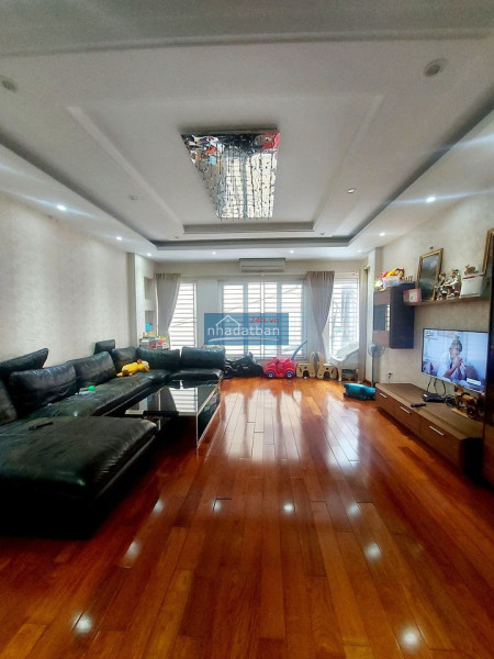 Nhà mới 5 tầng đường Kim Hoàng 2 tỷ 4 - 45m2 nội thất đầy đủ LH A Hậu