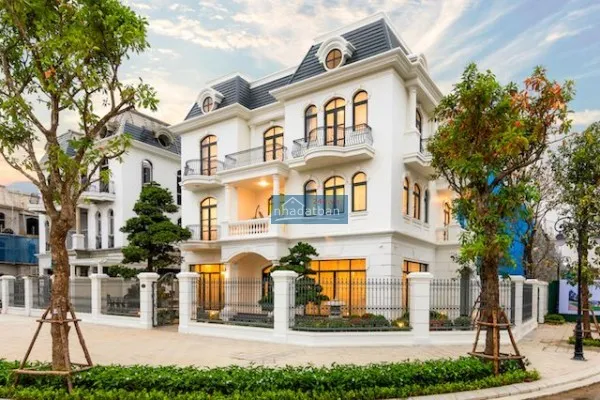 Sở hữu ngay nhà phố mặt tiền 4 tầng tại vinhomes saigon park ( vin hóc môn) chỉ từ 5 tỷ (full 102%)