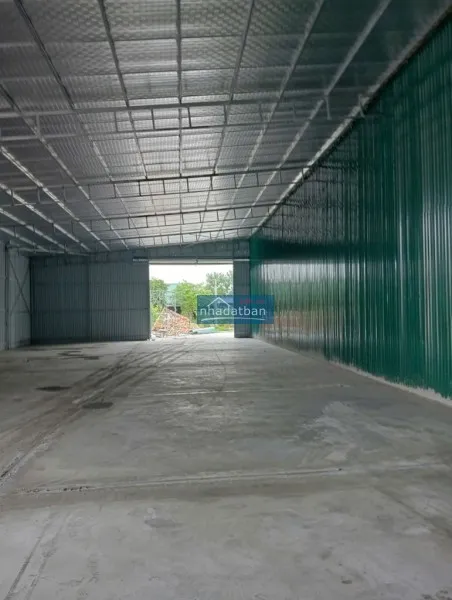 Cho thuê kho xưởng khung thép hộp 700m2  nguyên khê, đông anh, giá chỉ 55k/m²