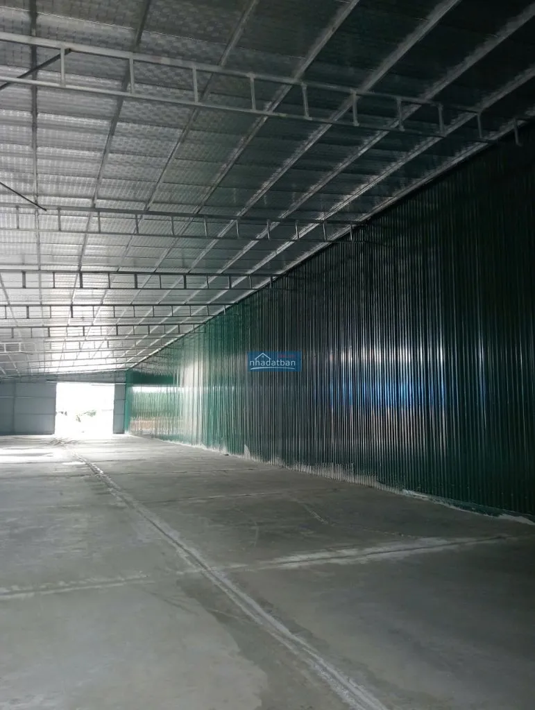 Cho thuê kho xưởng khung thép hộp 700m2  nguyên khê, đông anh, giá chỉ 55k/m²