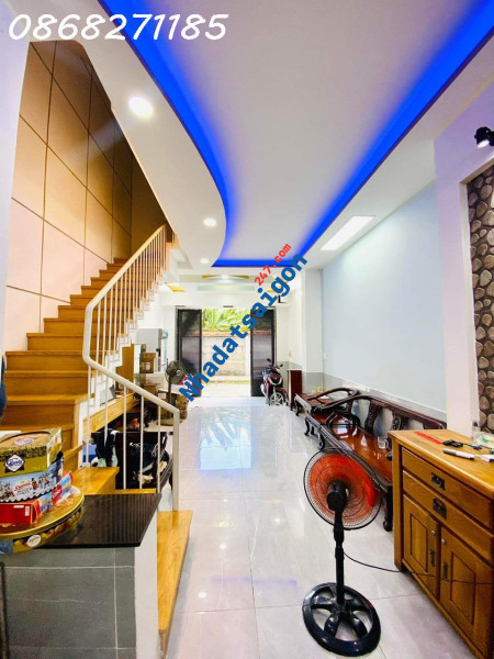 Bán Nhà Quận 12, HXH Tân Chánh Hiệp, 2 Tầng, 44M2, Nhà Đẹp Lung Linh, Chỉ 3 Tỷ 3.