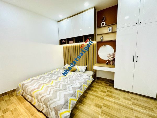 Bán nhà mới một sẹc gần sân bay Nguyễn Kiệm phường 3 Gò Vấp giá 4 tỷ 85