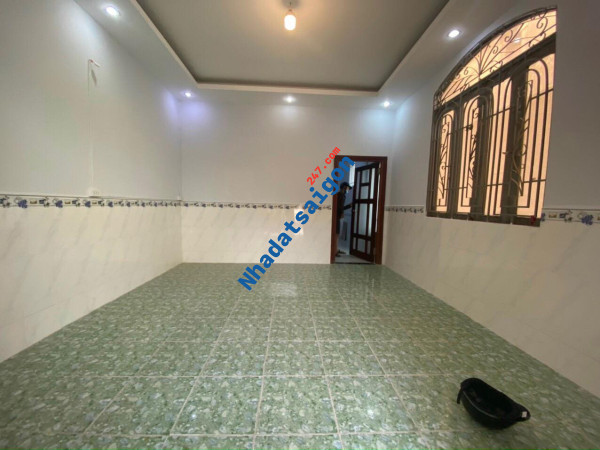 Bán nhà gần công viên Gò Vấp - Chỉ nhỉnh 3 Tỷ hảm xe hơi quay đầu vị trí đắc địa giá rẻ