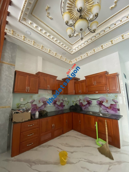 Bán nhà Hương Lộ 2 Bình Tân – Chỉ nhỉnh 6 Tỷ khu phâh lô nhà cao tầng mặt tiền đường 12M một trục