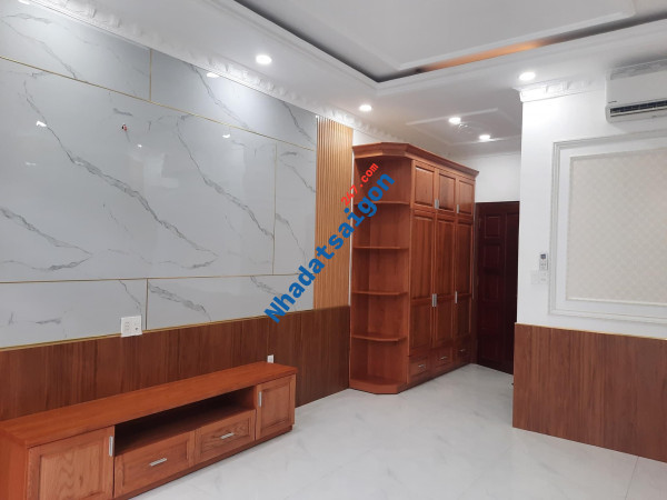 NHỈNH 4 TỶ - THOẠI NGỌC HẦU -Ô TÔ ĐỖ CỬA 2 MẶT HẺM NGANG 5M - 2 TẦNG ĐÚC - 50M2