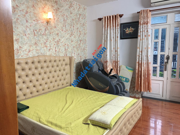 Kẹt bank, bán gấp nhà Phan Văn Trị, Bình Thạnh, 90m2, chỉ 6 tỷ 700