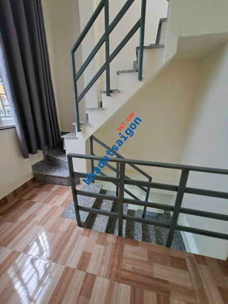 Cho Thuê Nhà Nguyên Căn 2pn,3wc, 1 trệt, 2 lầu, giá 6 triệu/tháng