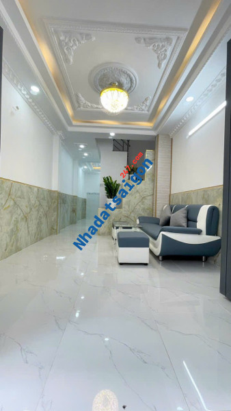 Bán nhà sổ hồng riêng - hẻm 77 Chuyên dùng chính- Quận 7- giá 3,85 tỷ