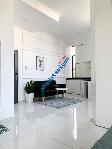 GIÁP Q1 - NHÀ 4TẦNG BTCT - 60M2 - MỚI ĐẸP VÀO Ở NGAY - NHĨNH 9TỶ.