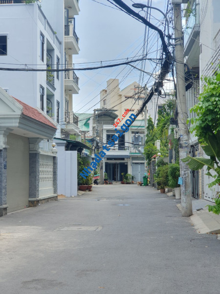 NHÀ HẺM XE HƠI THÔNG NGAY NGÃ 6 GÒ VẤP TRUNG TÂM PHƯỜNG 3 DT 40M2 NHỈNH 4TỶ