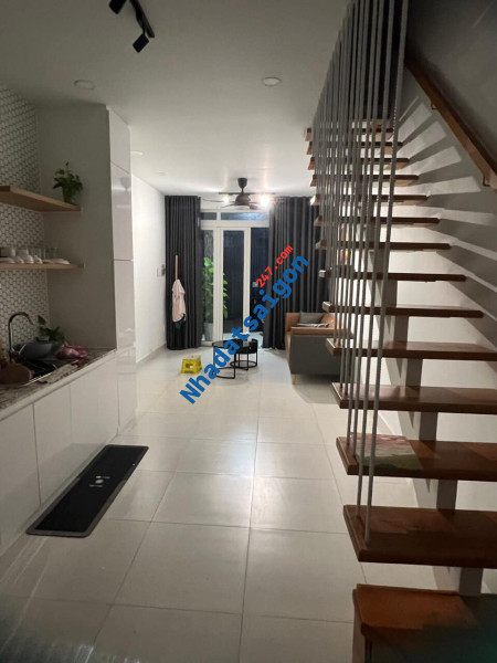 NHÀ HẺM XE HƠI THÔNG NGAY NGÃ 6 GÒ VẤP TRUNG TÂM PHƯỜNG 3 DT 40M2 NHỈNH 4TỶ