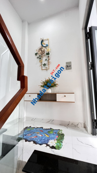 NHÀ GẦN NGÃ 6 GÒ VẤP DTSD 72M2 4 TẦNG CHỈ HƠN 2TỶ Đ. QUANG TRUNG