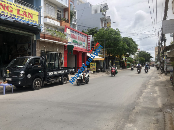 Cho thuê nhà MTKD Hương Lộ2 70m2 cạnh ngã 4 đèn đỏ - sát bệnh viện Bình Tân