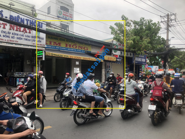 Cho thuê nhà MTKD Hương Lộ2 70m2 cạnh ngã 4 đèn đỏ - sát bệnh viện Bình Tân
