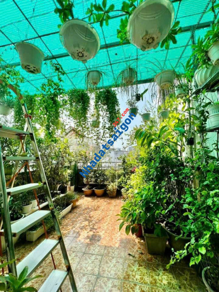 Nhà bán 4 Tầng BTCT , 50m2 , Sát HXH, Lê Văn SỸ Phú Nhuận , Giá 7.4 Tỷ .