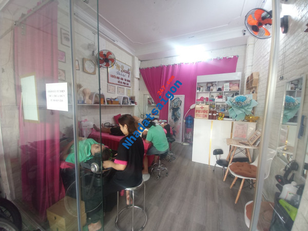 Cần sang tiệm Spa, Nail, Nối Mi, Phun Xăm, Trị Liệu Dưỡng Sinh vẫn đang hoạt động tốt, lượng khách