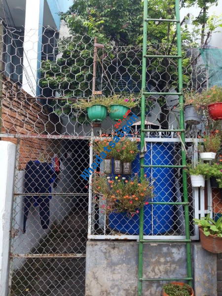 Bán nhà sổ riêng hẻm3 m đường Bùi Văn Ba, Tân Thuận Đông, Quận 7.