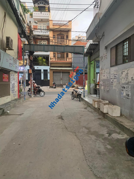 ĐƯỜNG D5 BÌNH THẠNH - VỊ TRÍ CỰC ĐẸP - HẺM XE HƠI THÔNG - KHU HIẾM NHÀ BÁN.
