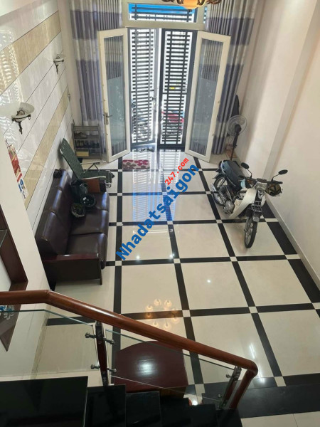 Bán nhà Hương Lộ 2 Bình Tân 54m2 4 tầng BTCT HXH 4PN chỉ 5.9 tỷ thương lượng.