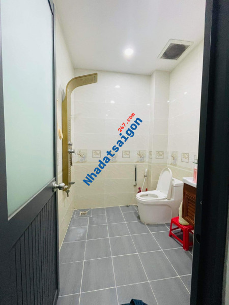Bán nhà hẻm xe tải p. Bình Chiểu. DT khủng 230m2 chỉ với 2.4 tỷ