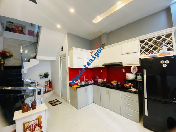 HÀNG HIẾM CHỐT NGAY - HẺM XE TẢI QUAY ĐẦU QUẬN 3 – 5 TẤM CHỈ 5.850 TỶ