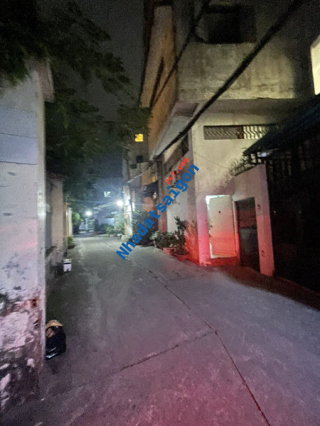HÀNG HIẾM CHỐT NGAY - HẺM XE TẢI QUAY ĐẦU QUẬN 3 – 5 TẤM CHỈ 5.850 TỶ