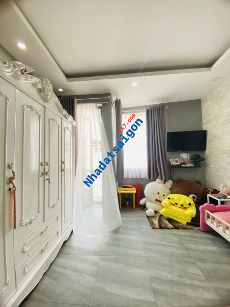 HÀNG HIẾM CHỐT NGAY - HẺM XE TẢI QUAY ĐẦU QUẬN 3 – 5 TẤM CHỈ 5.850 TỶ