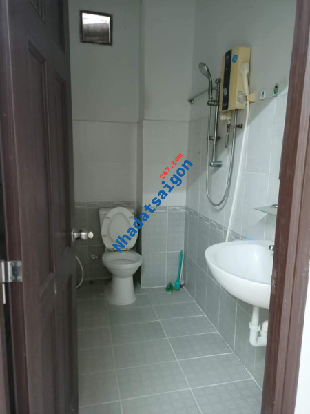 Bán nhanh 10 ngày giá 5.95 tỷ, nhà mới, 4x14m, 4 tầng HXH Lê Văn Thọ
