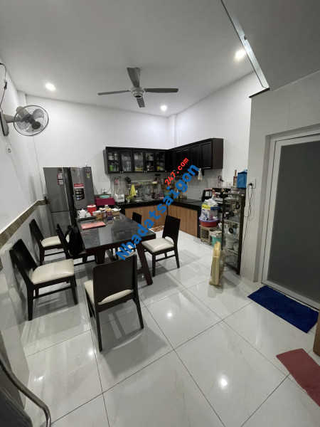 Bán nhà HXH 317/ Thống Nhất, 4x13m, 3 tầng BTCT chắc chắn chỉ 5 tỷ TL
