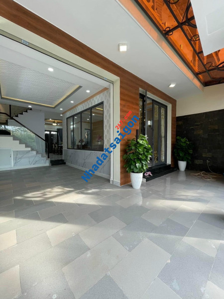 Bán nhà phố dạng biệt thự mini- hẻm 90 đường Dương Cát Lợi,thị trấn Nhà Bè.