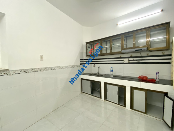 Chủ Xoắn bán nhà Cách Mạng Tháng 8, Tân Bình, 43m2, Giá Rẻ 4,4 Tỷ