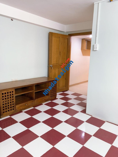 +VIP MẶT TIỀN NGÔ QUYỀN Q10-65M-4Tầng-KD Đa Ngành Nghề-Giá Đầu Tư Nhỉnh 10TỶ