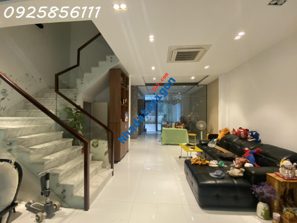 Bán nhà riêng Hiệp Bình Hiệp Bình Phước khu phân lô 55 m2 hẻm 2 xe hoi né