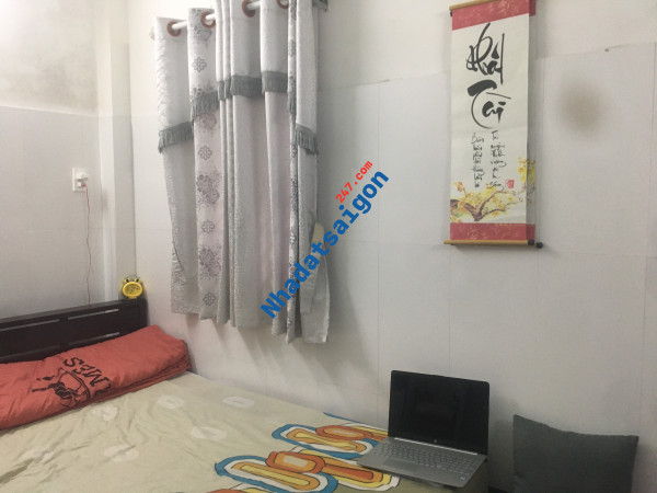 BÁN NHÀ HUỲNH TẤN PHÁT, QUẬN 7, DT 250M2, GIÁ NHỈNH 4 TỶ